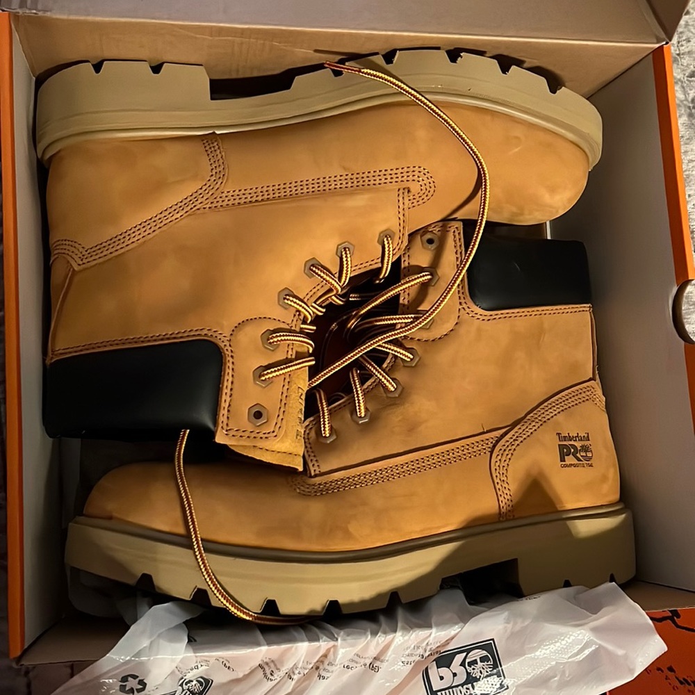 Timberland pro shoes saw horse size 12never used
